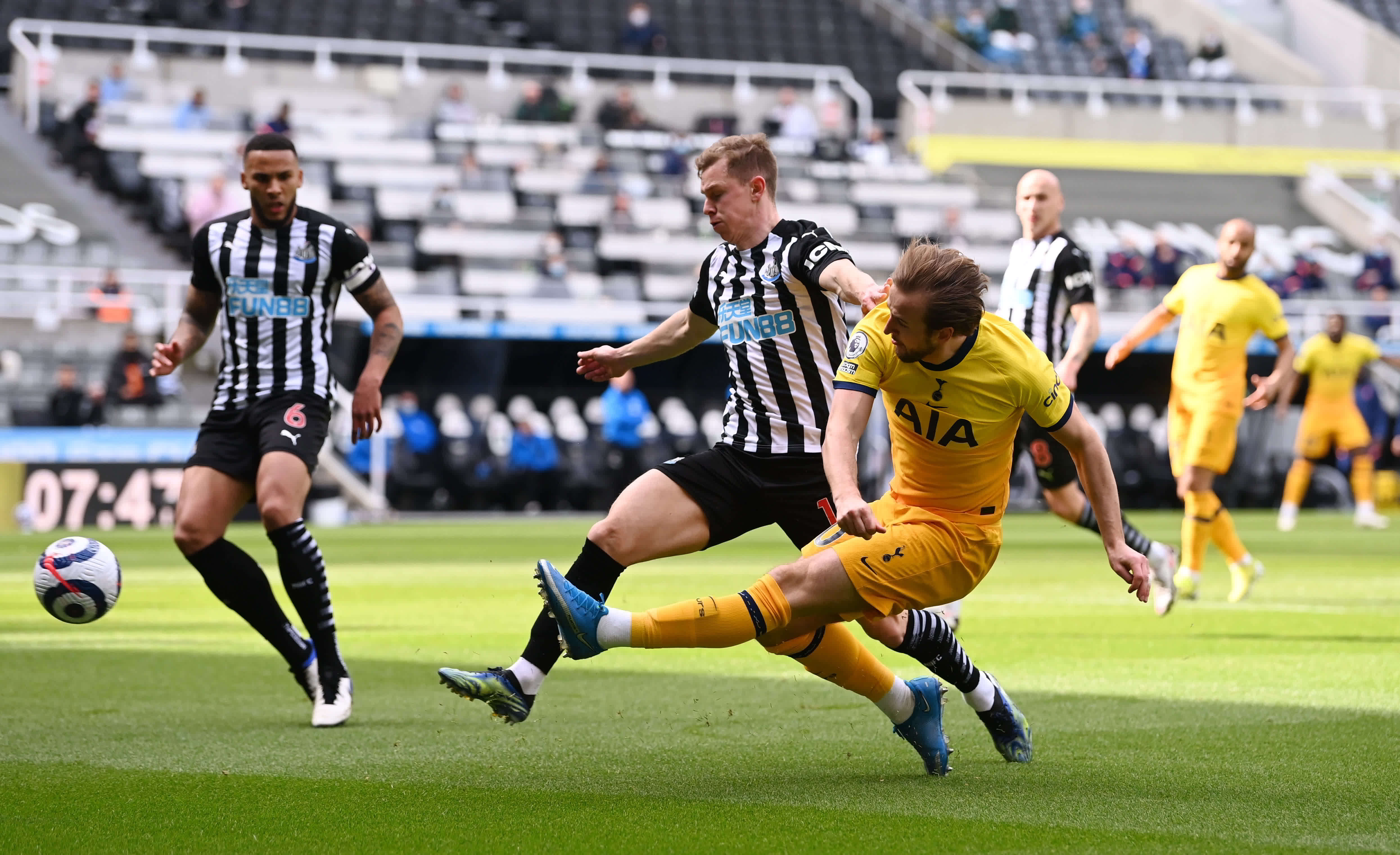 游客纷至沓 游客纷至沓